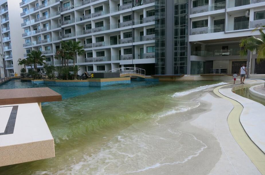 Laguna Beach Resort Джомтьен Экстерьер фото