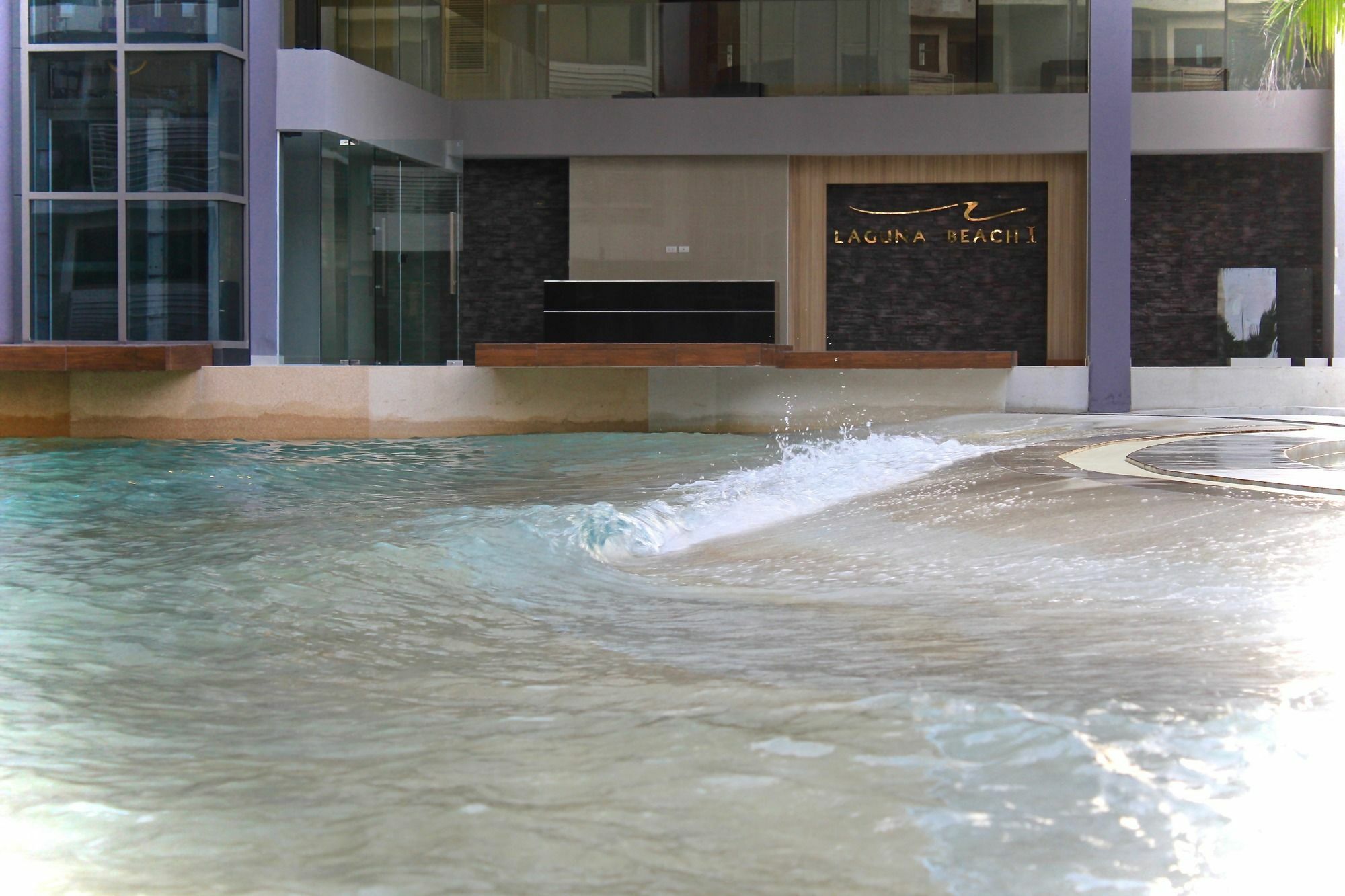 Laguna Beach Resort Джомтьен Экстерьер фото